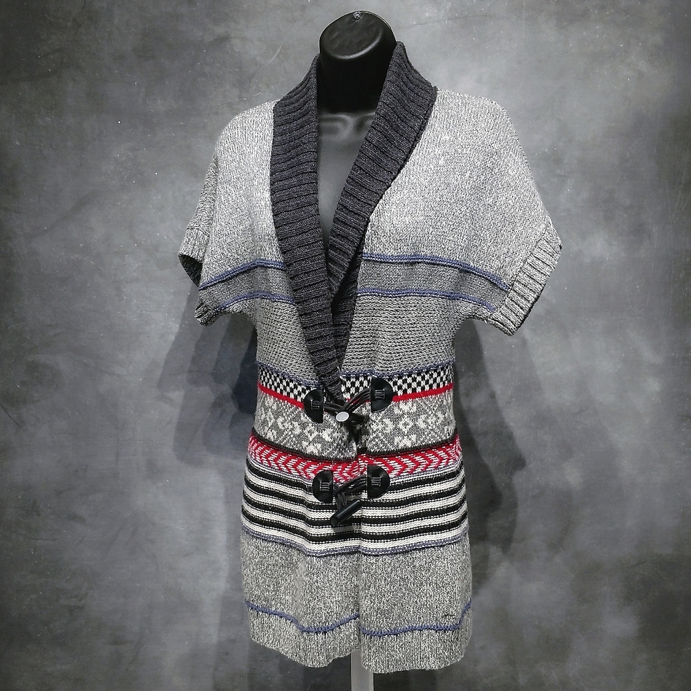 3/$15 Tommy Gray and Red Aztec Sweater